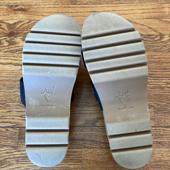 Reef Banded Horizon 2.5 Sandal, Size 7 - Picture 2 of 4
